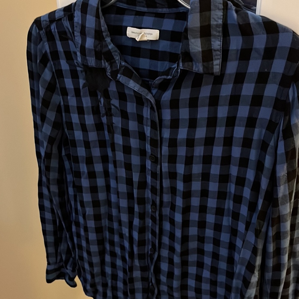 Black and blue checkered button up - Picture 5 of 5